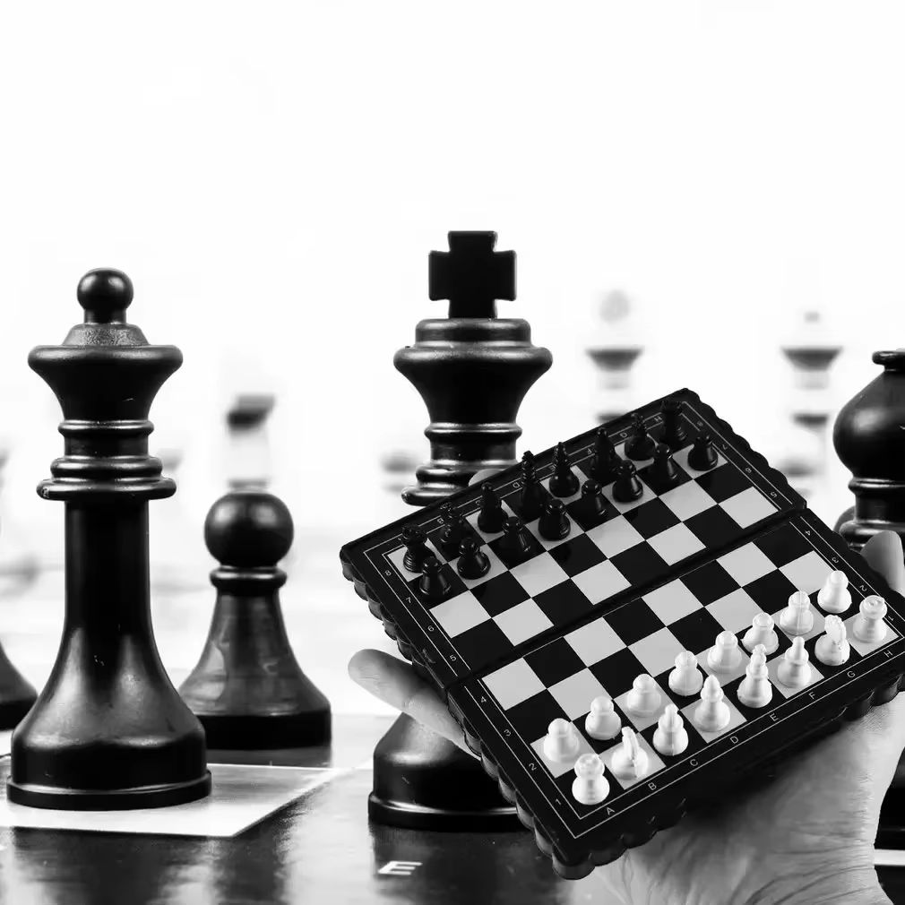 1Pc Mini Magnetic  Chess Set   - Outdoor Games For Kids ulasan dan harga