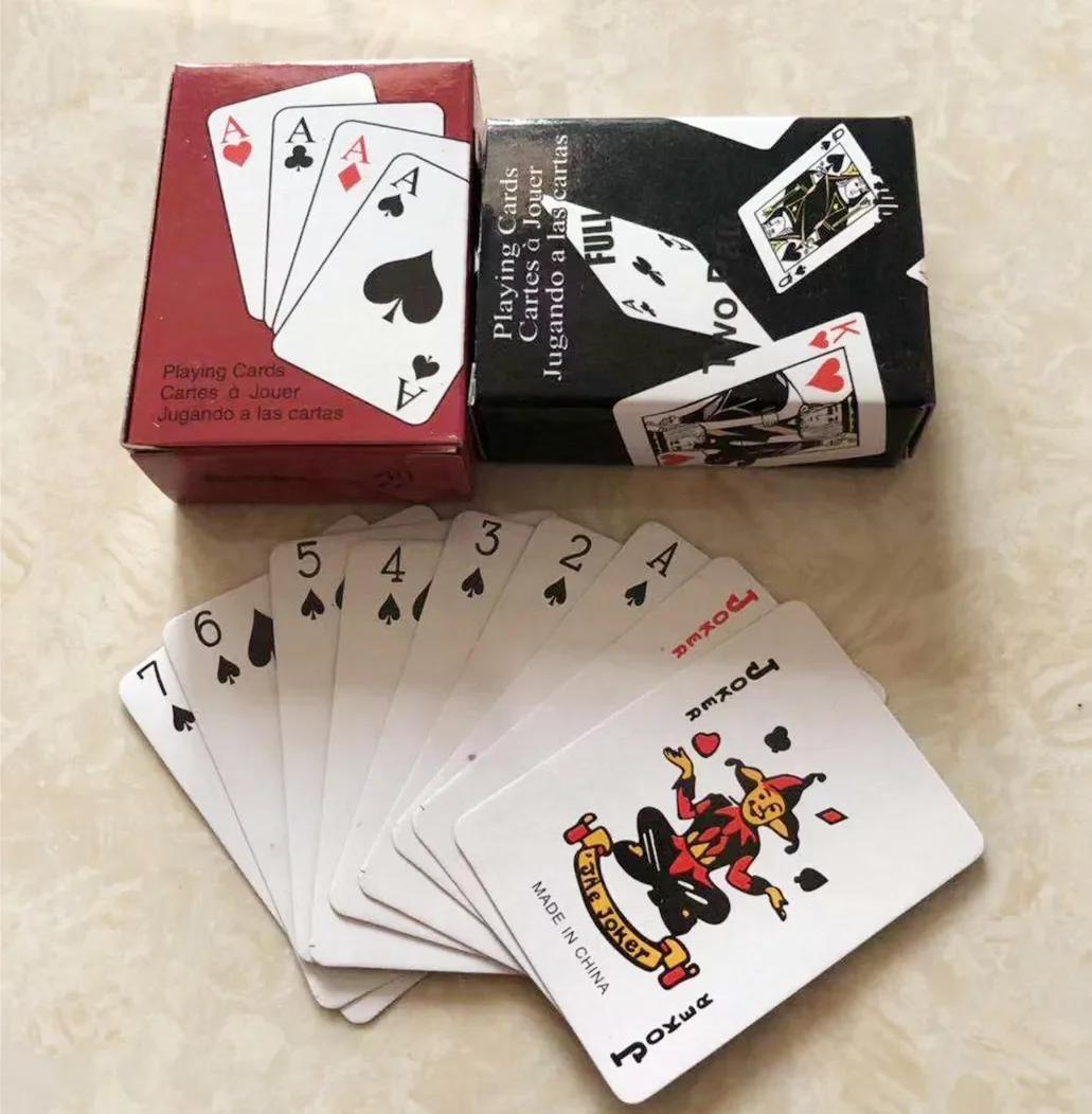 1 piece Mini Cute Poker Cards  - Kids Outdoor Climbing Structure ulasan dan harga